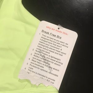 Lululemon 🍋 Break Free Bra NEW 10, bright yellow